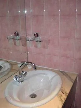Hotel Nord Est 3*